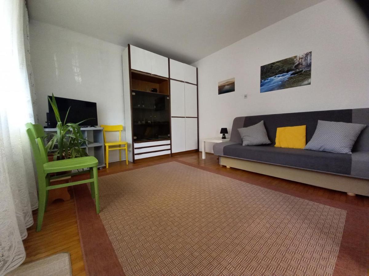 Rooms Apartma Cerknica Ngoại thất bức ảnh